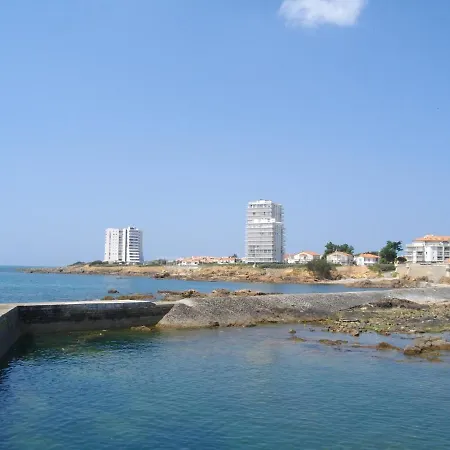 Apartman T2 Renove Avec Parking, Pres Port De Plaisance Et - Les Sables-d'olonne - Fr-1-92-929 *